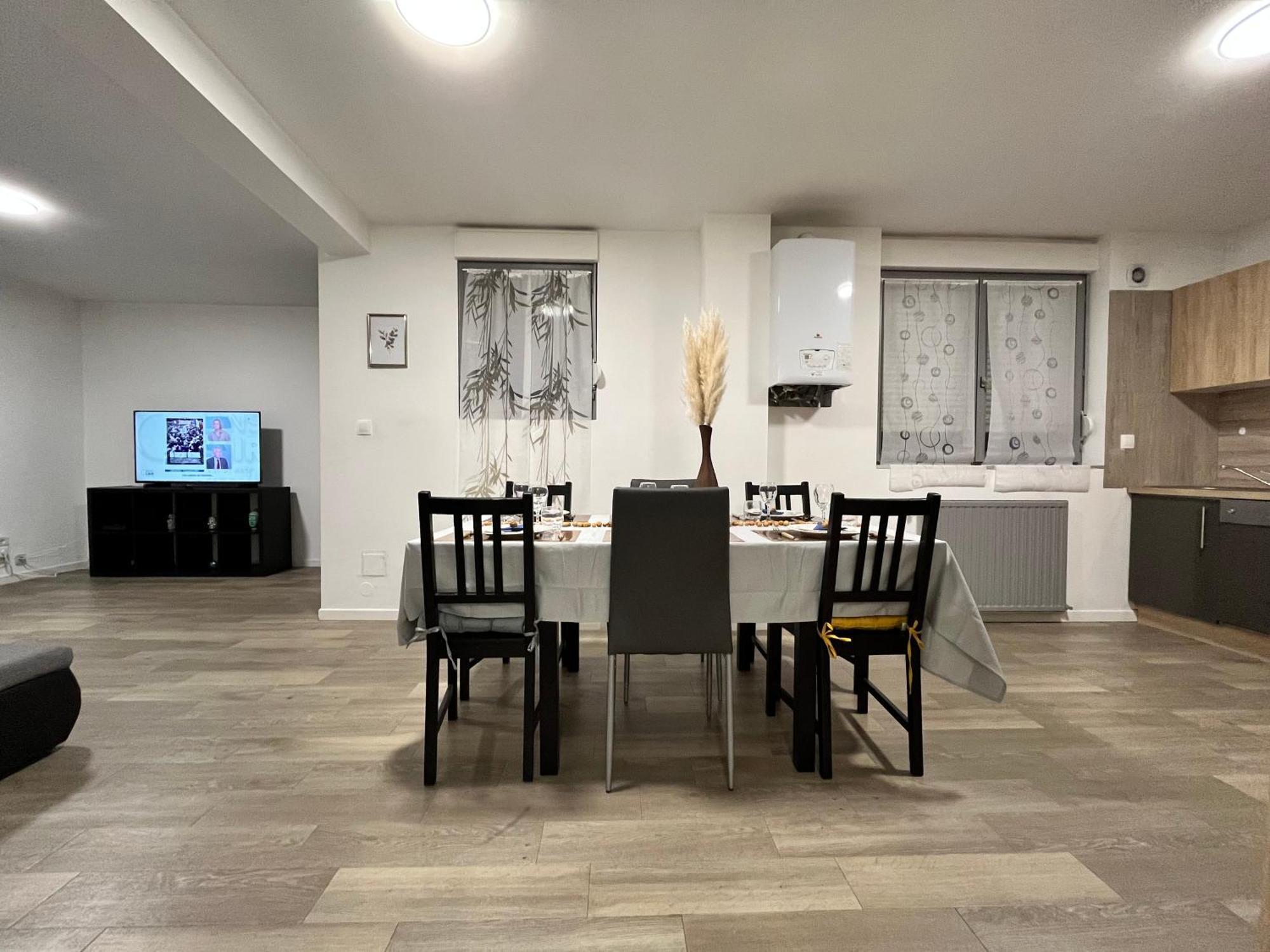 Home Family Duplex Talange Eksteriør bilde
